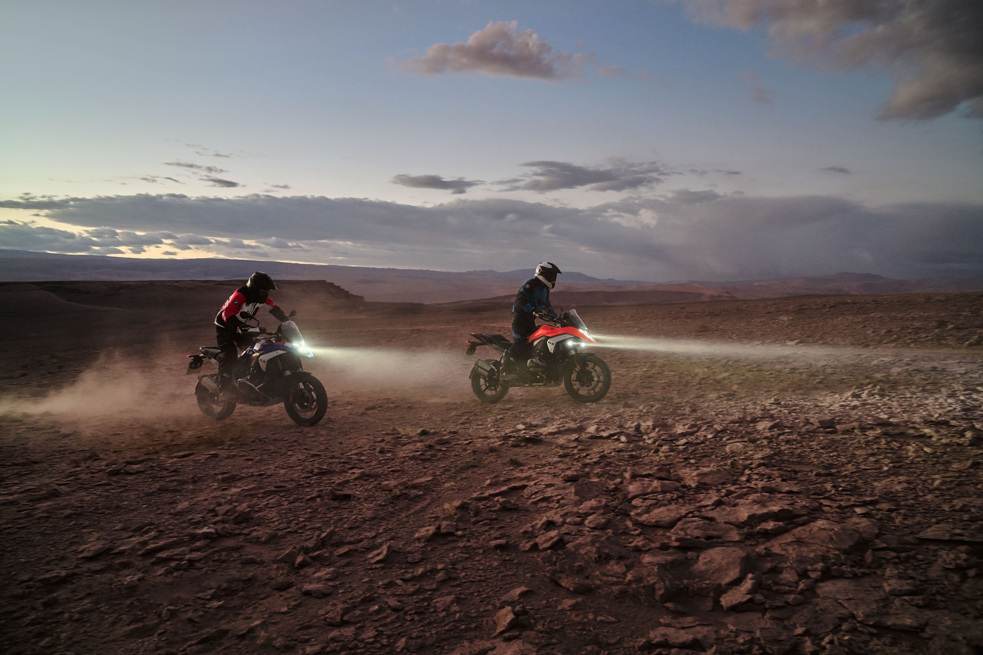 A sua próxima BMW Motorrad está à espera