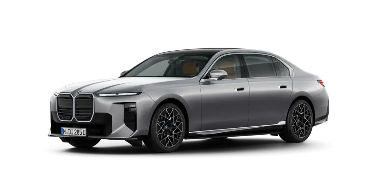 BMW i7