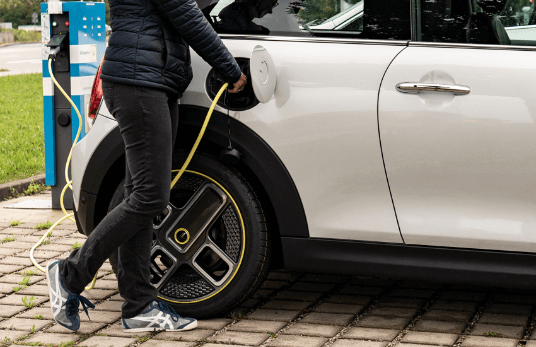 Carregamento Público - MINI Elétricos e Híbridos Plug-In