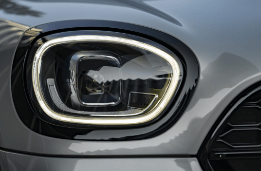 Faróis Adaptativos Full LED Matrix - MINI Countryman Híbrido
